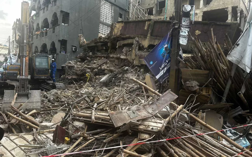Collapsed-building-new