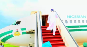 Tinubu-Departs