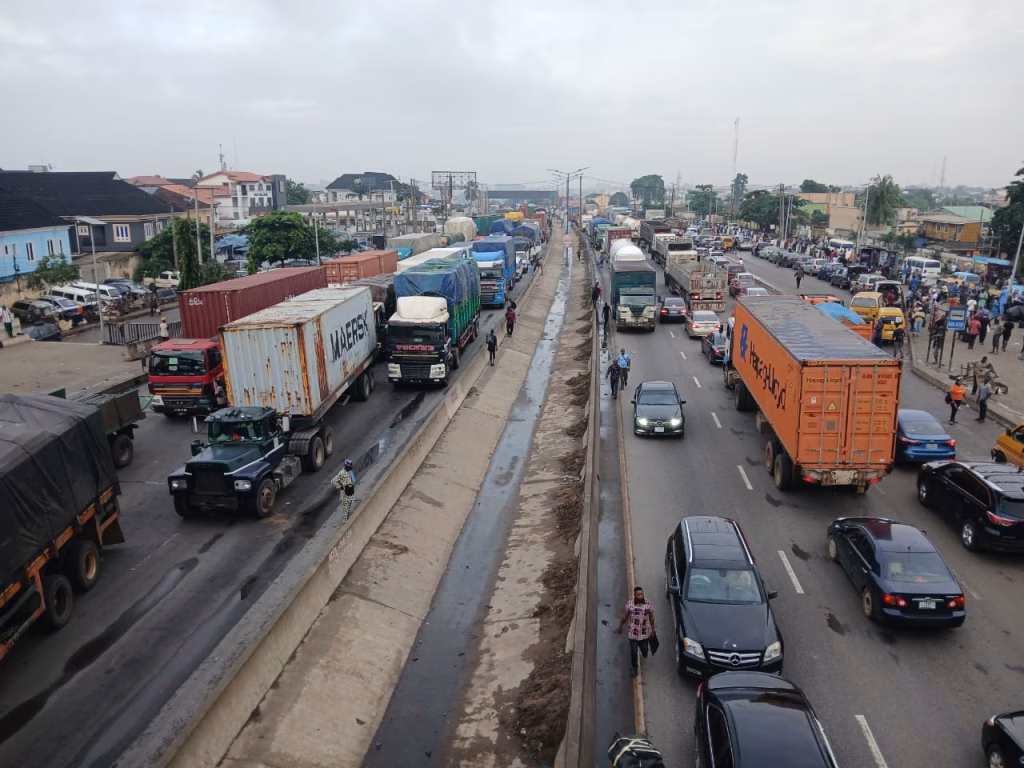Lagos-Ibadan Express way Traffic